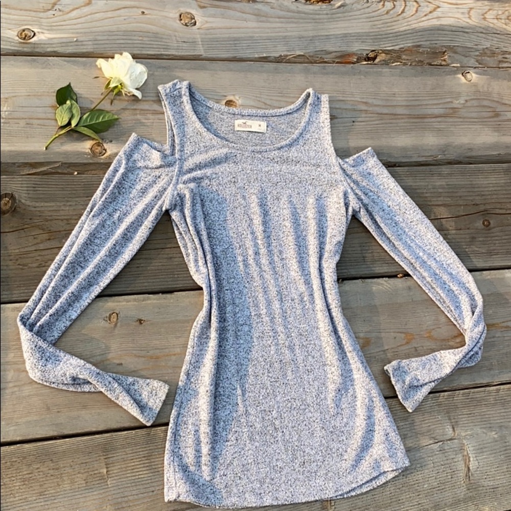 Hollister cold shoulder top